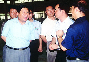 省委副書記張平來(lái)公司視察
